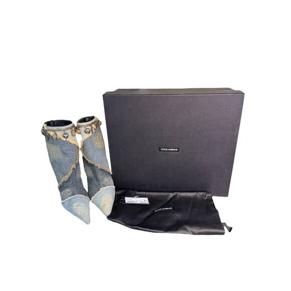 Dolce and Gabbana NIB Distressed Denim Ankle Booties in Blue Size 38 - Picture 2 of 16